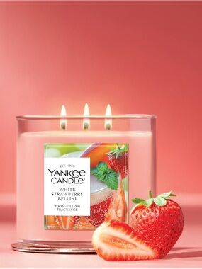 Yankee Candle White Strawberry Bellini 3-Wick Candle